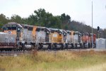 NREX 2669, 2698, 2685, 2654, 2694, BNSF 4058, 7448 heading south at MP139 